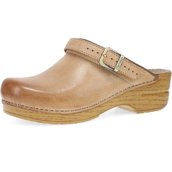 Dansko Shoes - Dansko Ingrid Women's Tan Leather Clogs